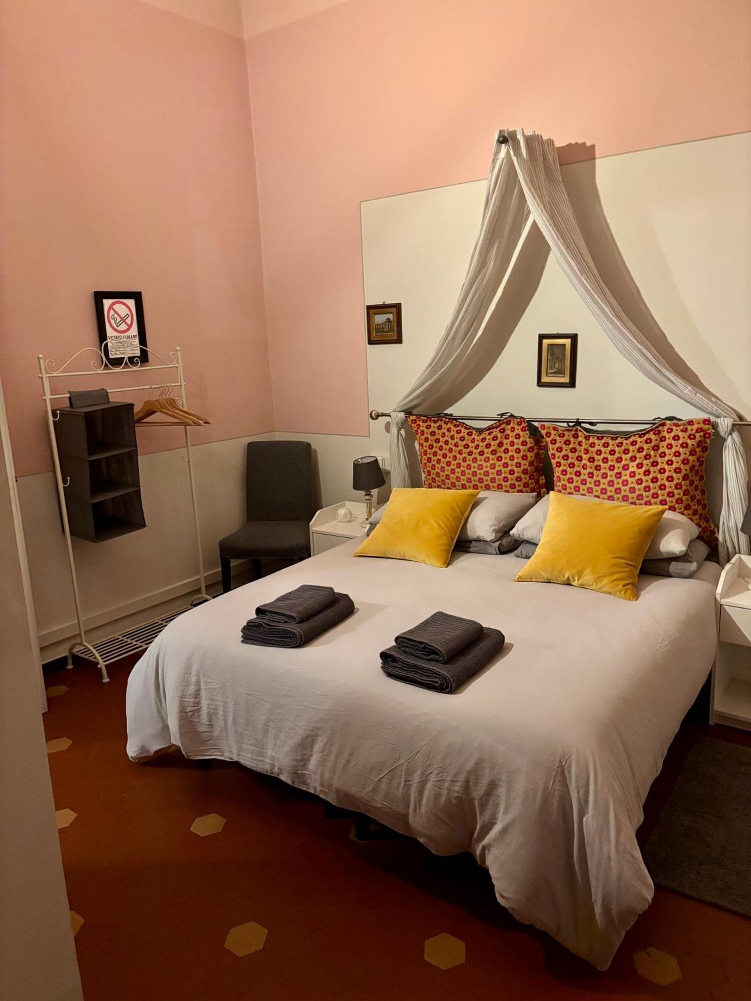 Guest House Santa Giustina Lucca Centro Storico Εξωτερικό φωτογραφία
