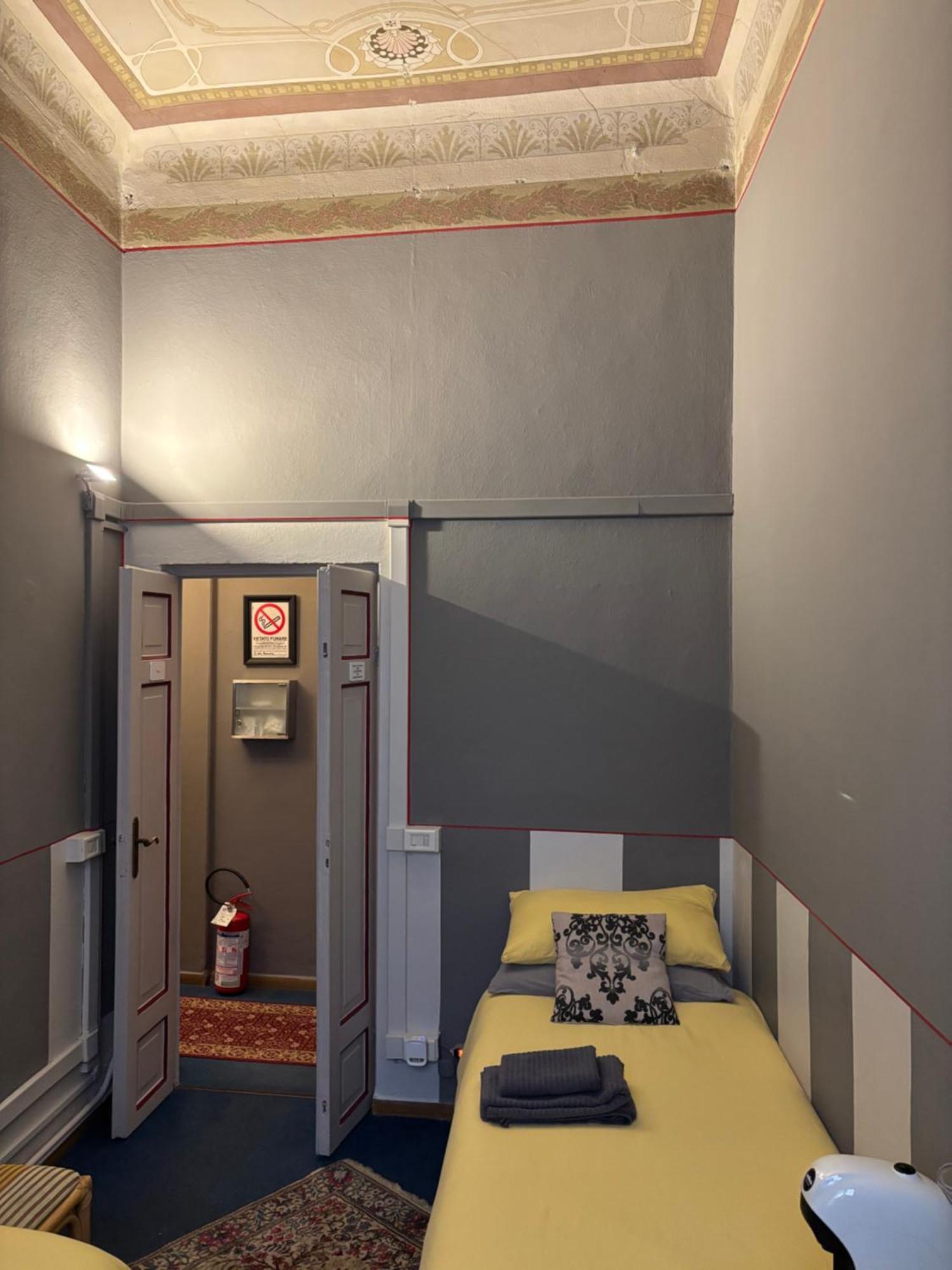 Guest House Santa Giustina Lucca Centro Storico Εξωτερικό φωτογραφία